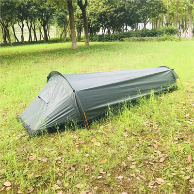 tente randonnée dans nature
